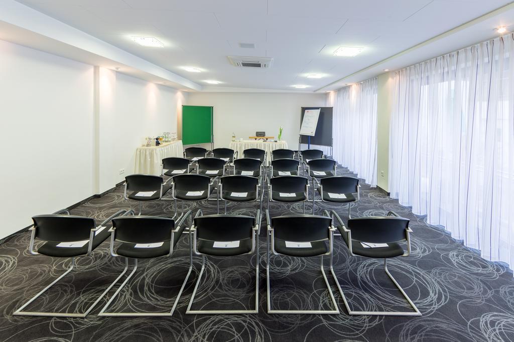 Best Western Hotel Wuerzburg-Sued Εξωτερικό φωτογραφία