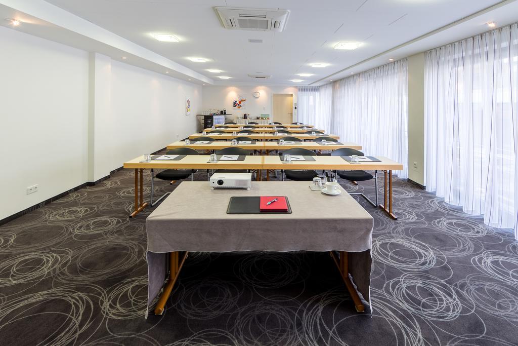 Best Western Hotel Wuerzburg-Sued Εξωτερικό φωτογραφία